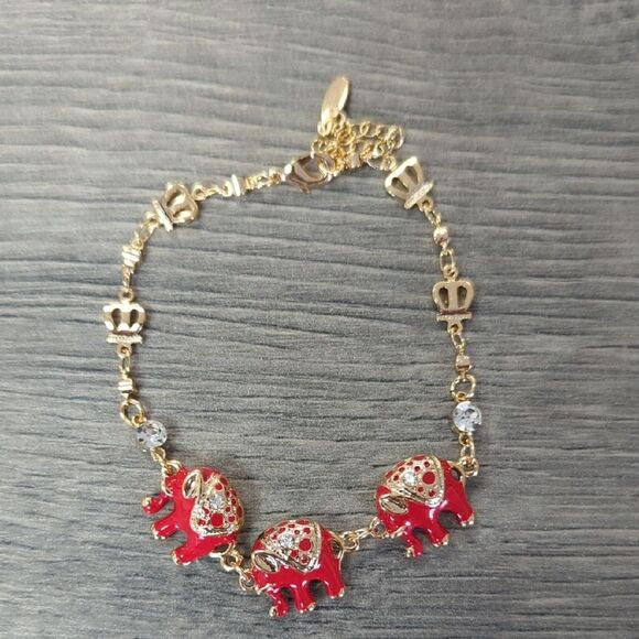 18K Gold Filled Bracelet Red Elephant Charm - Picture 1 of 5